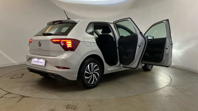 Volkswagen Polo 1.0 TSI Life 5dr Petrol Hatchback